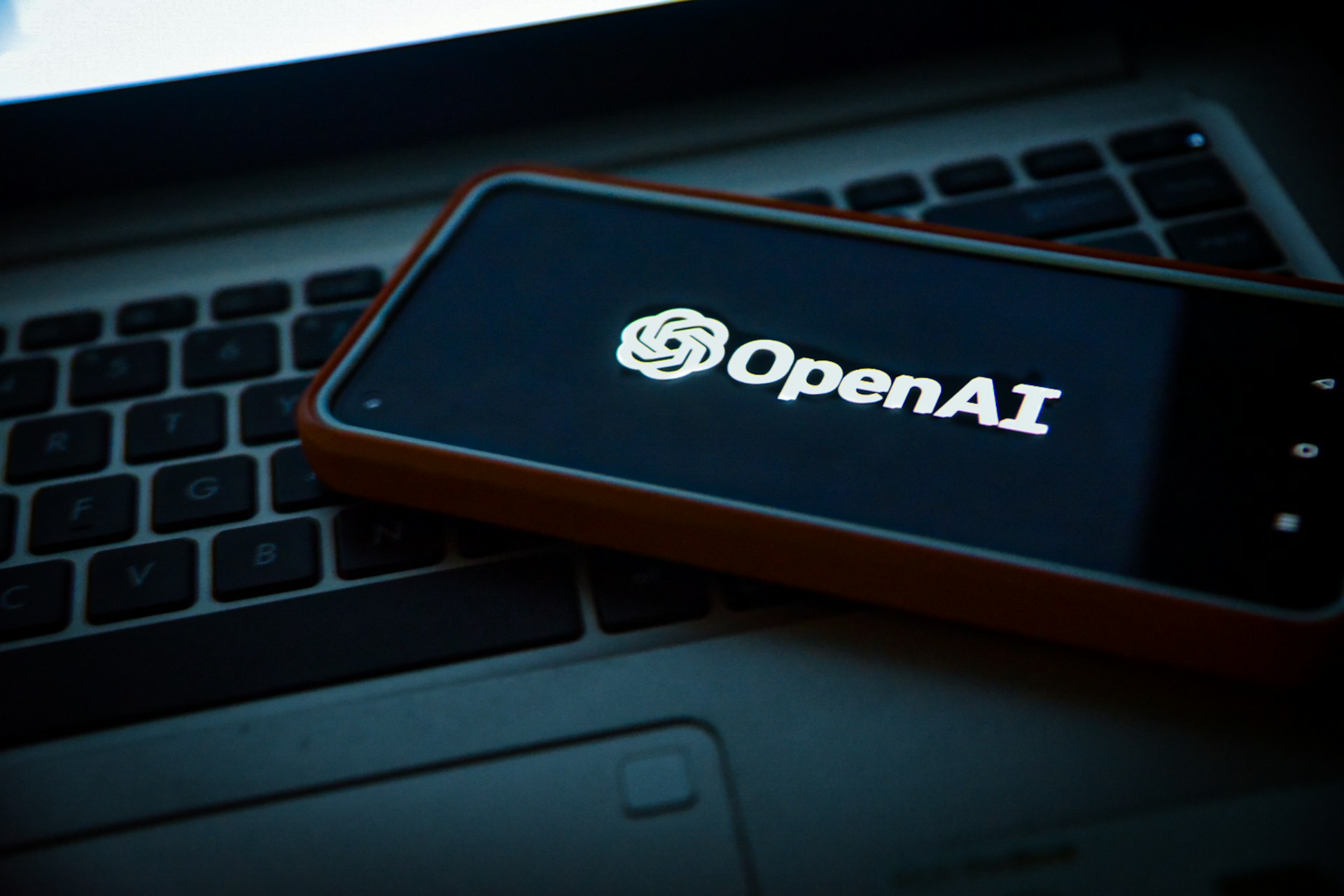 Comparing GPT-4o, GPT-4.5, o3, o4-mini & o4-mini-high: Features & best use cases